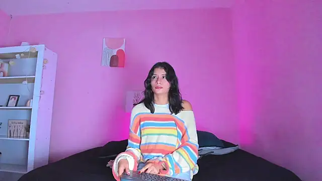 Georgina_Ferri_'s cam snapshot