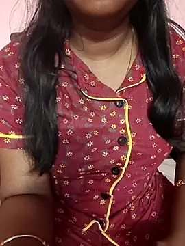 Keerthee_'s cam snapshot