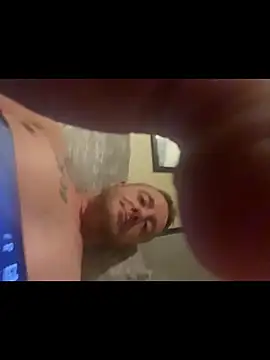 biggzee6's cam snapshot