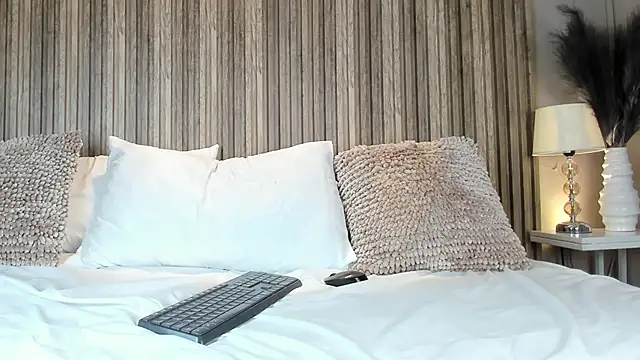 AnahinClar's cam snapshot