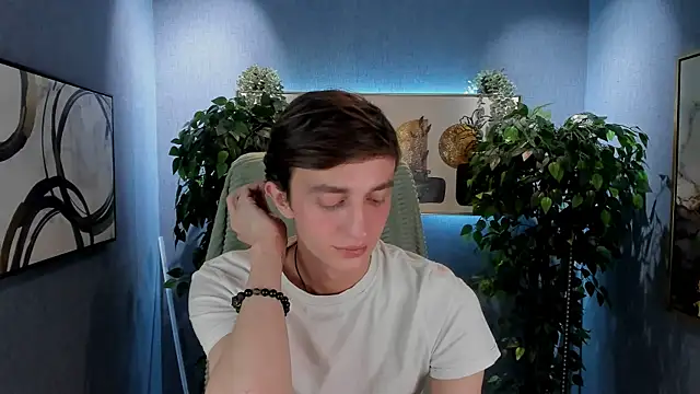 John_Weasley's cam snapshot