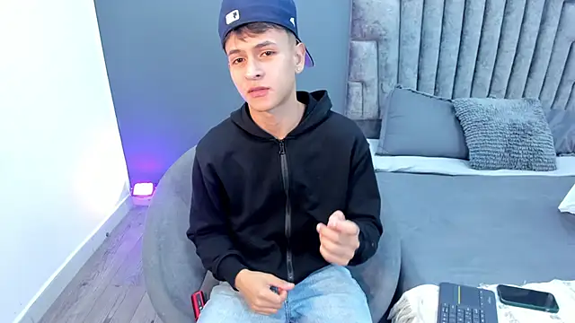 stephane_rouss's cam snapshot