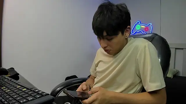 StiwenTwink's cam snapshot