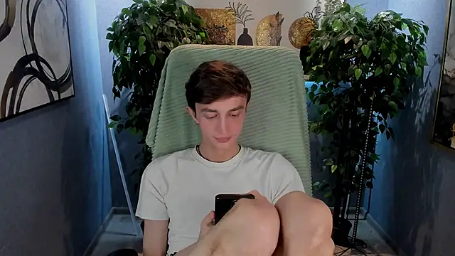 John_Weasley's cam snapshot