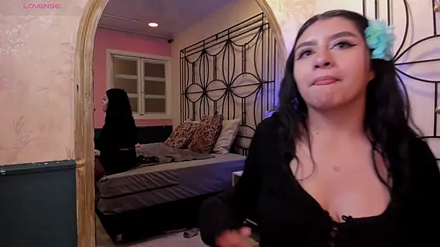 Sam_collinss_'s cam snapshot