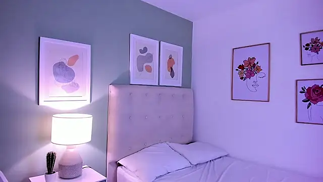 ApoloRicci's cam snapshot