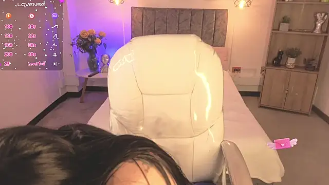 Abigaiil__ds's cam snapshot