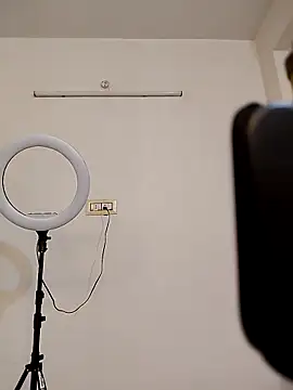 monalisa-jaan's cam snapshot