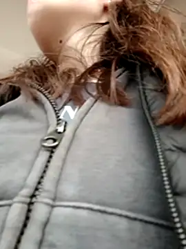 _Isabella-7's cam snapshot