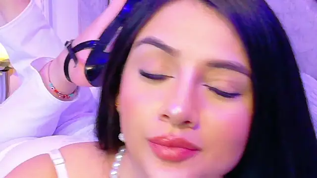 Harper-Avary's cam snapshot