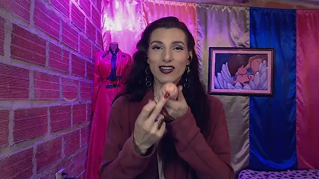 Moira-Hot live sex cam