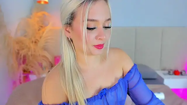 sofia_pamela's cam snapshot