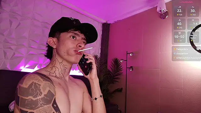 troy_rouge live sex cam