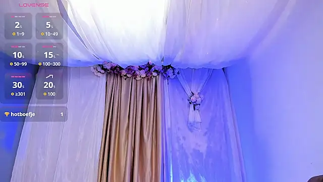 salomee_star_'s cam snapshot