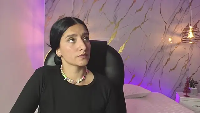 Scaarlettfox's cam snapshot