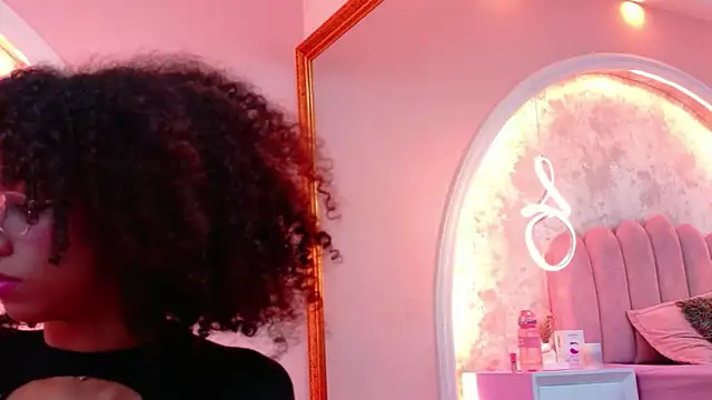 CamilaJohnston's cam snapshot