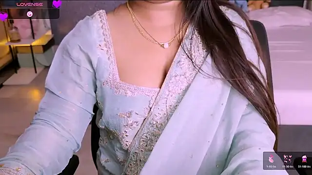 Khaleesiiii's cam snapshot