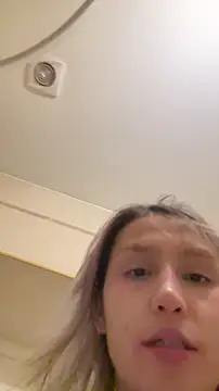 bigbabykiki live sex cam