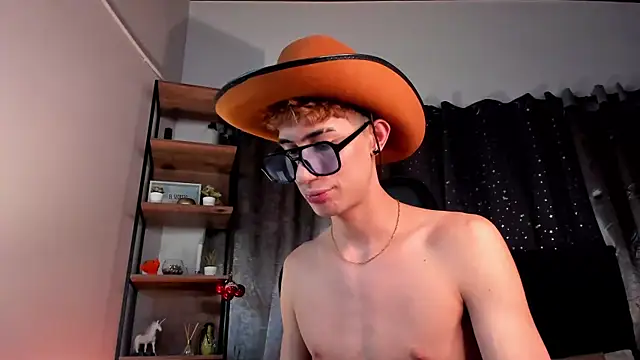 NovaaWheler's cam snapshot