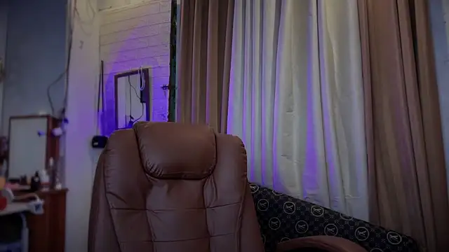 KhimMadness live sex cam