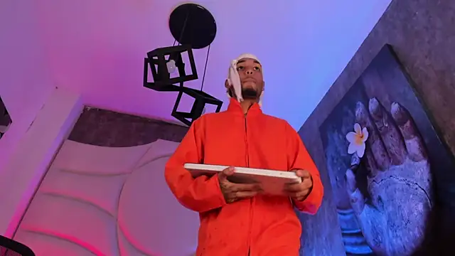 Thiagoferreti's cam snapshot