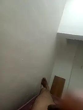 bobby3374's cam snapshot