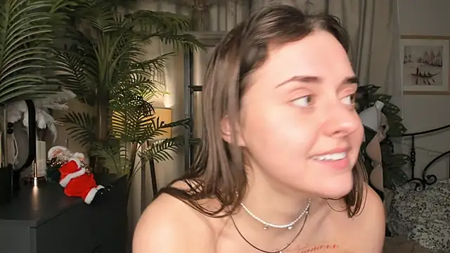 ThelmaJusto live sex cam