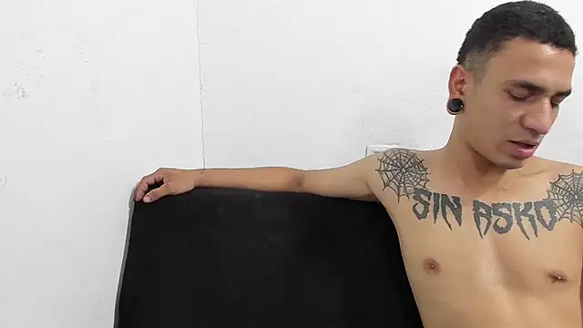 salome_daniel live sex cam