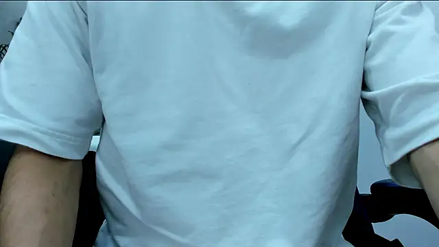 roan_birkin's cam snapshot