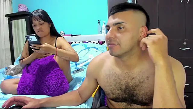 LazyandSniffer28's cam snapshot