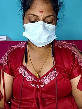 deepikasree143's cam snapshot