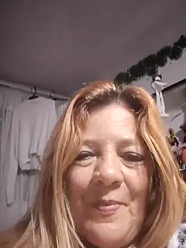 karlaanqui1's cam snapshot