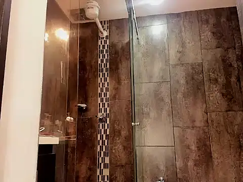 1Lau__1's cam snapshot