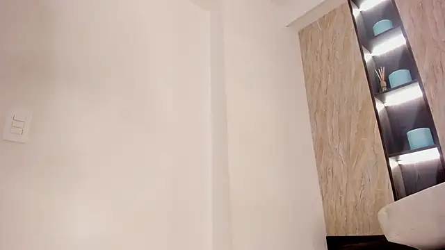 ayla_velt's cam snapshot