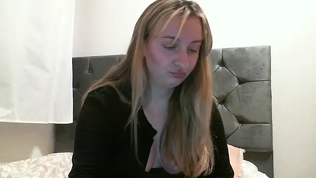 SusanCurt's cam snapshot