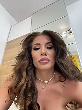 CelineReys's cam snapshot