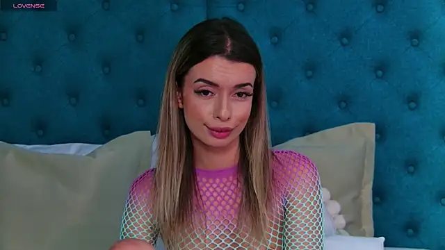 LollyShine's cam snapshot