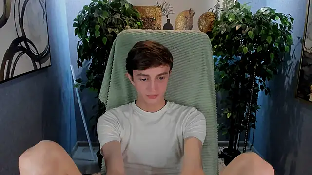 John_Weasley live sex cam