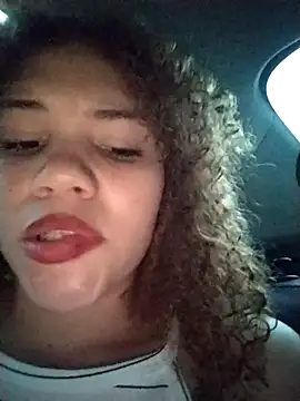 SirenRouge_69's cam snapshot