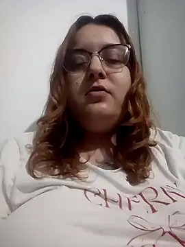 SpicyEmily_XX's cam snapshot