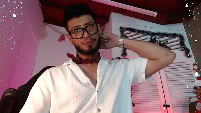 Colby_brown03's cam snapshot