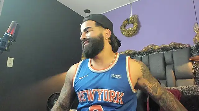 Lyon_vach live sex cam