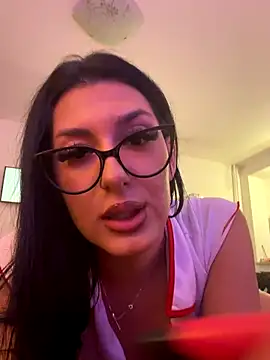 claraseloura's cam snapshot