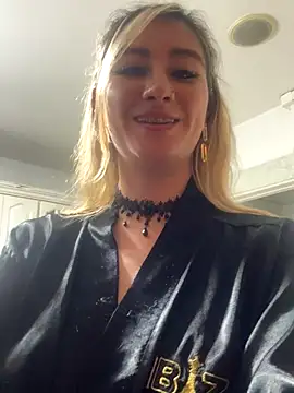 MaryDeniro's cam snapshot