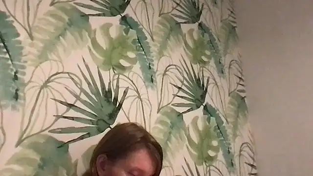 MeluaMauritius's cam snapshot