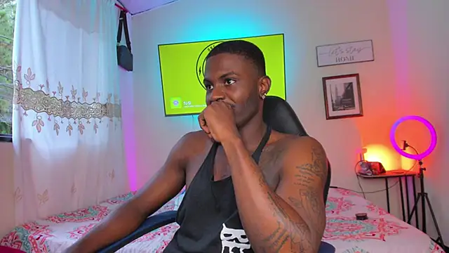 Ethantravis22's cam snapshot