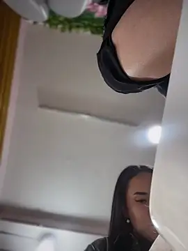 Naatalia's cam snapshot