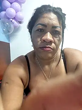 Tocameamor live sex cam