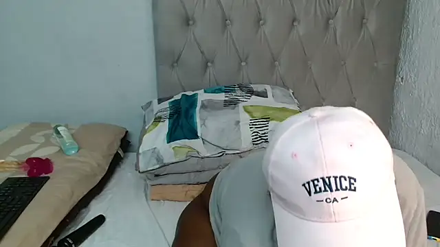 MelowD69's cam snapshot