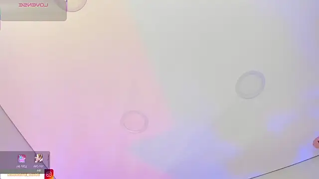 Viollet_xoxo's cam snapshot